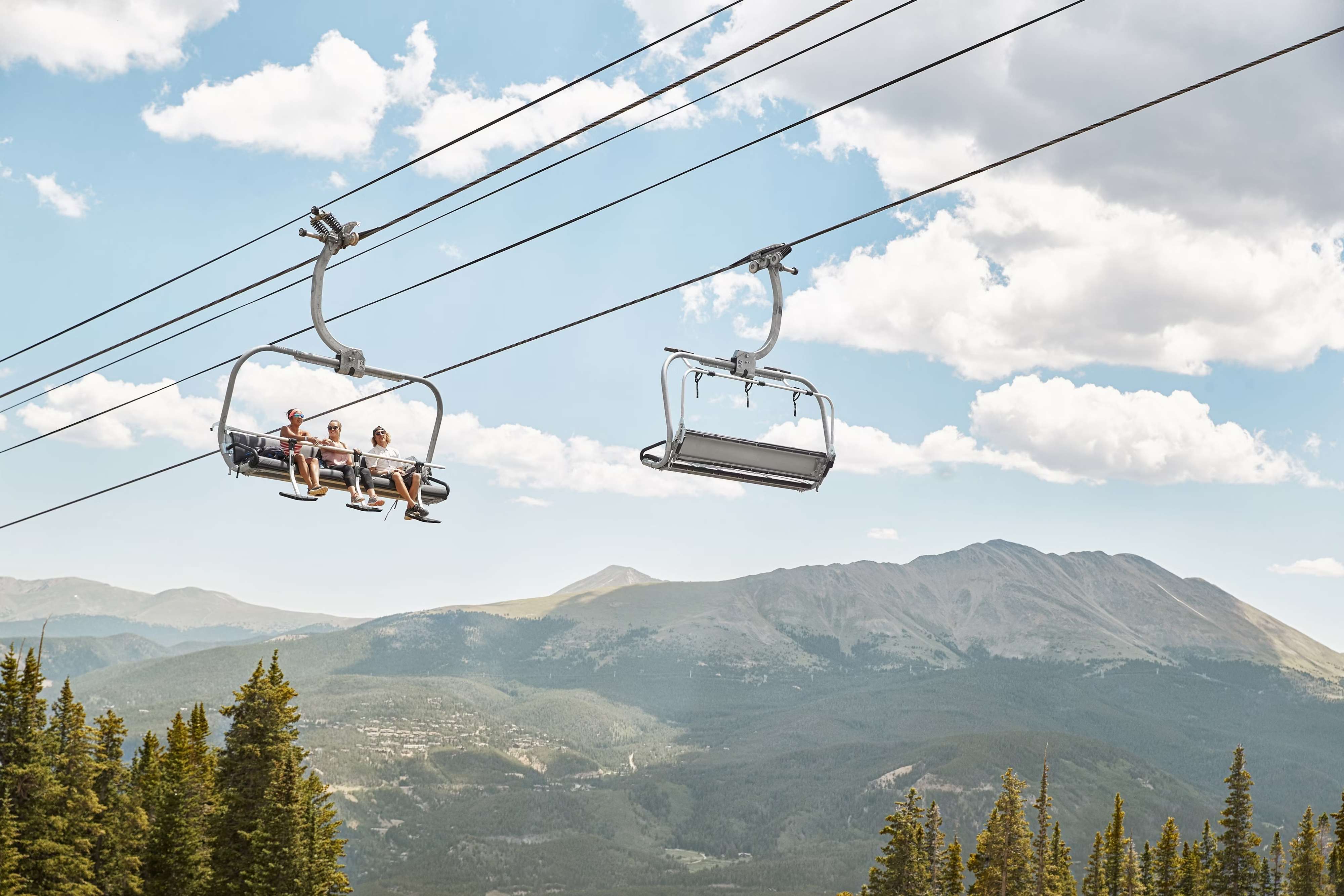 Resort Crystal Peak Lodge